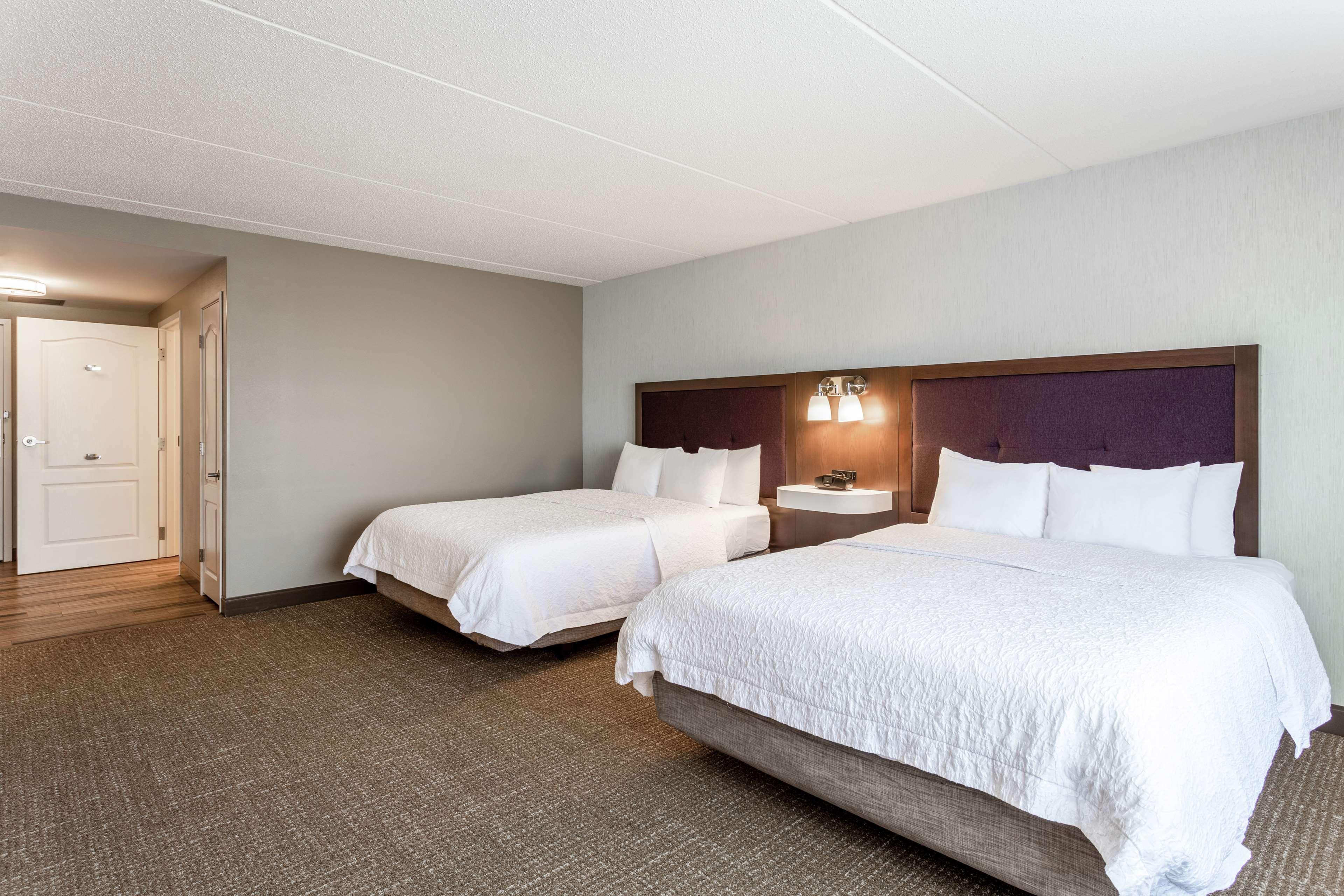 Hampton Inn & Suites Chicago - Лібертівіл Екстер'єр фото