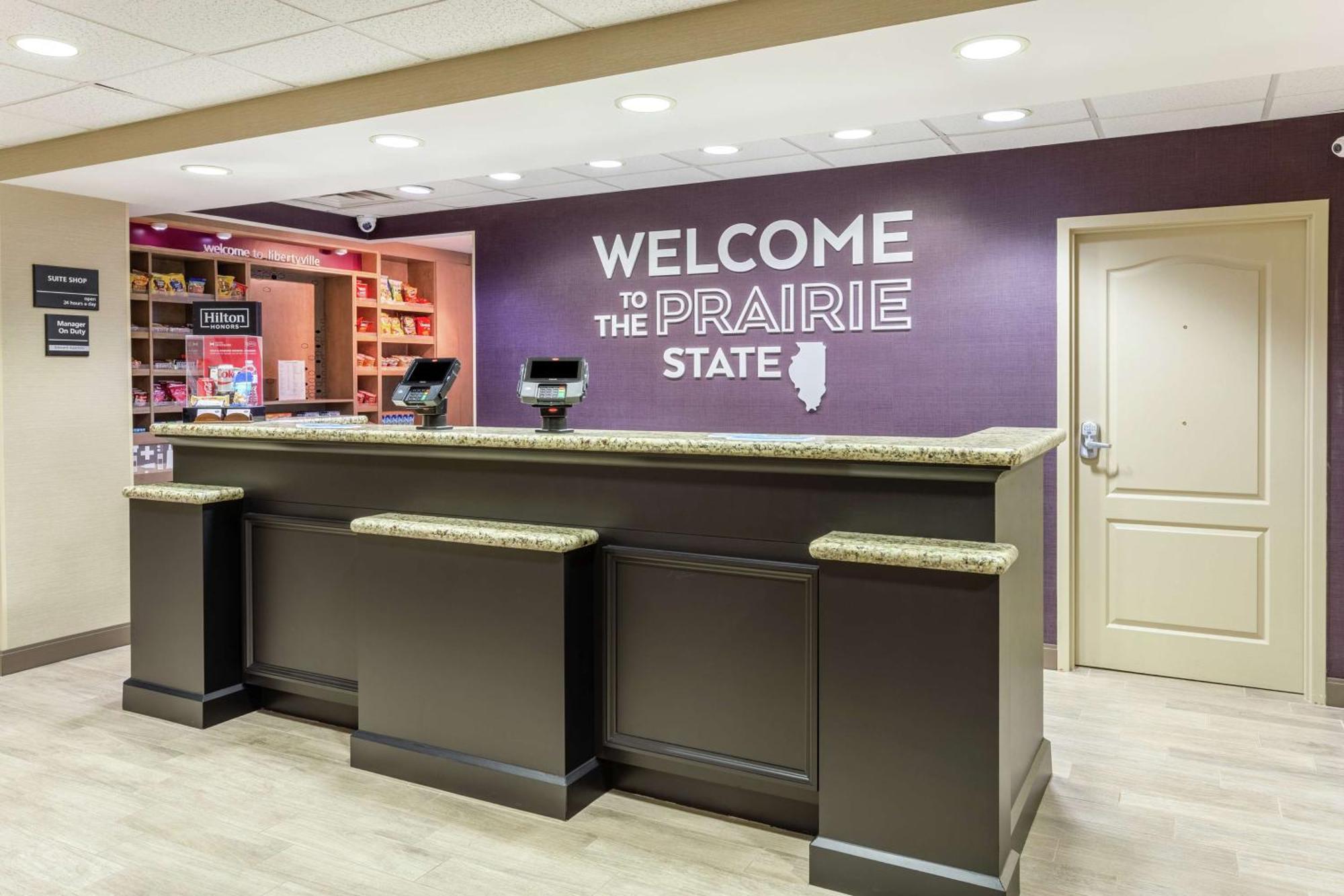 Hampton Inn & Suites Chicago - Лібертівіл Екстер'єр фото
