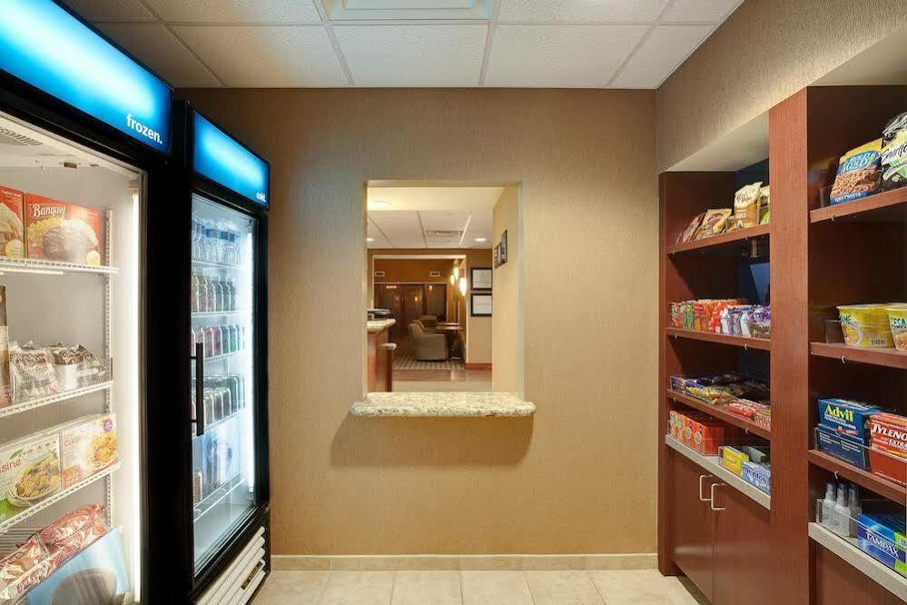 Hampton Inn & Suites Chicago - Лібертівіл Екстер'єр фото